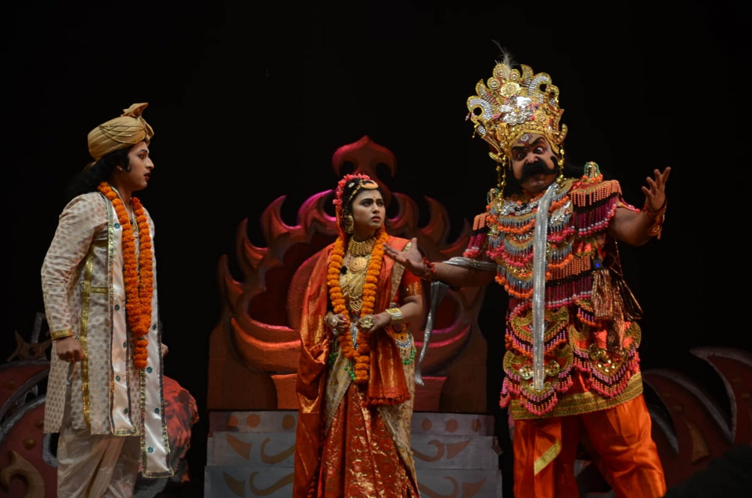 Amazing Raas Leela Enthrals Audiences At The Kalashetra The Dispatch