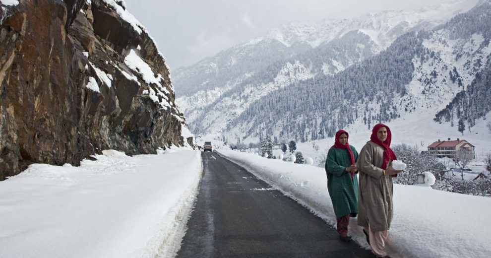 Jammu coldest at 2.8, Drass at minus 28.5