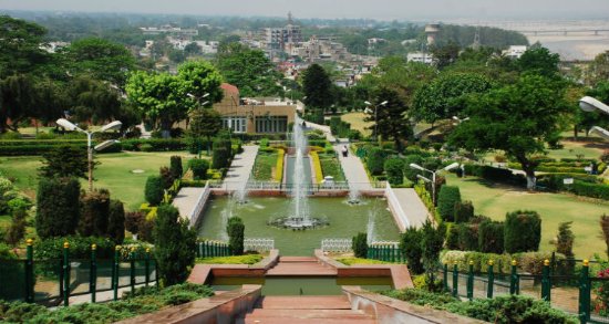 Bagh-e-Bahu gets musical fountain with laser, projection show to attract tourists