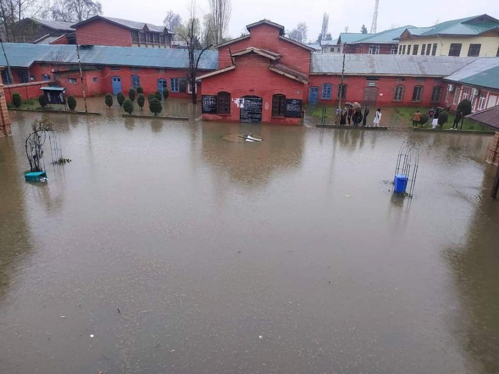 Mud House Damage In Budgam, Water Seeps Into Houses In Kupwara; AS College Turns Into Pool