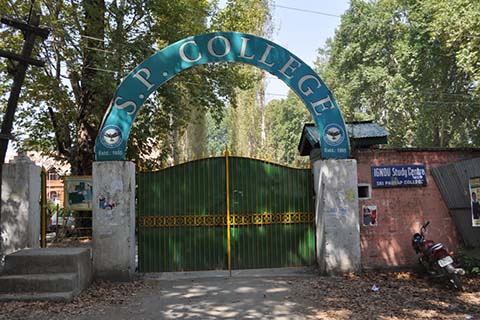 COVID-19: For now, no closure of colleges in JK: Govt