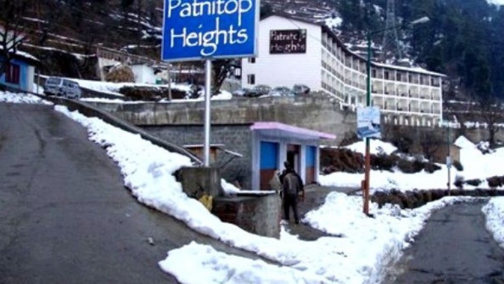 6 officers deployed to check Covid violations at Patnitop hill resort in J&K
