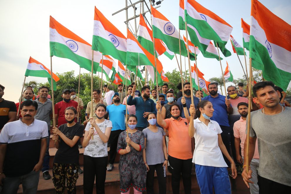 BJP hoists Tricolor across J&K to celebrate 2nd anniv of Art 370 move; PDP says 'day of mourning'