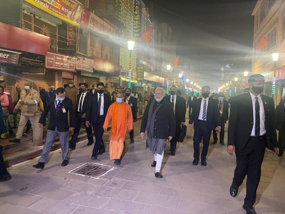 PM visits Kashi Vishwanath Dham, Banaras railway station around midnight