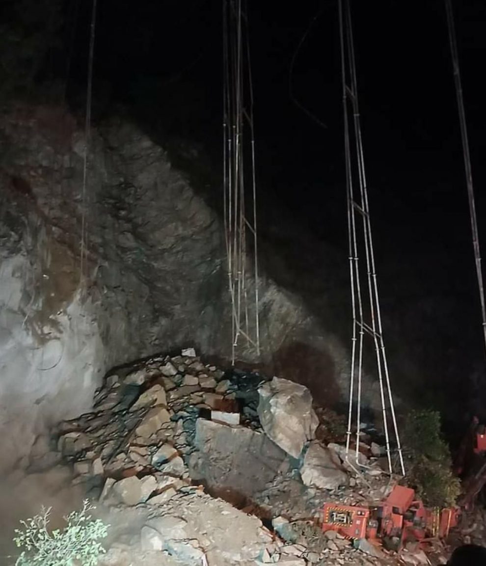 Ramban tunnel collapse: 10 persons still trapped, chances of survival slim
