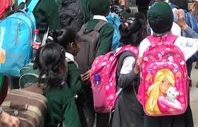 School bags for KG students from classes I and II shall not be more than 1.6 KGs to 2.2 KGs: SED