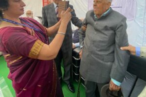 K R Gupta, 95, gets his Digital Life Certificate. Here is why elderly pensioners must get it