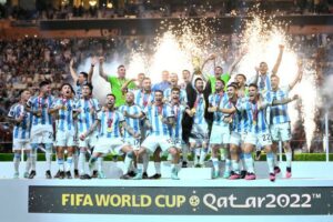 Argentina lifts FIFA World Cup 2022, beats France 4-2