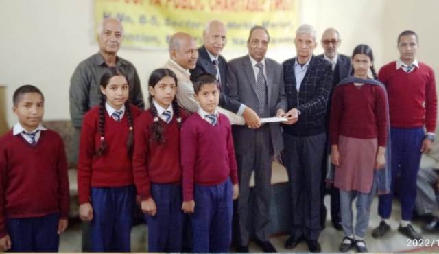 TR Gupta Trust adopts 6 Balgran students, distributes blazers to Divyang children