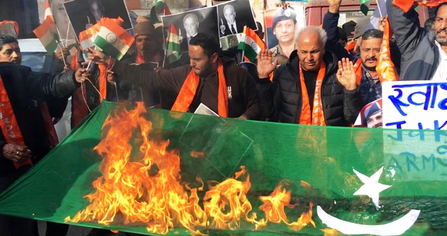 Sidhra Encounter: Dogra Front & Shiv Sena protests against Pak