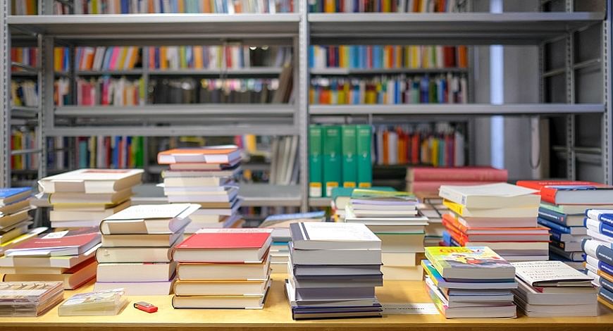 15 thousand govt schools in J&K have no books in libraries