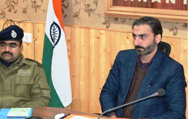 Ensure participation of DDC’s, BDC’s, Panches, Sarpanches on R-Day: Basharat to officers
