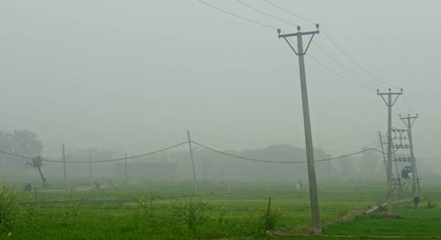 Fog engulfs Jammu