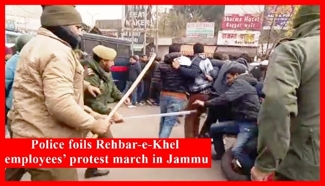 JK Police foils Rehbar-e-Khel Teachers’ protest in Jammu