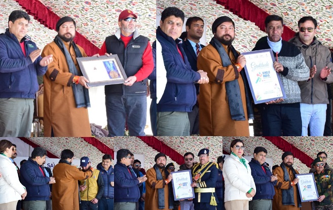 Khelo India Winter Games concludes at Gulmarg; Nisith Pramanik distributes medals among winners