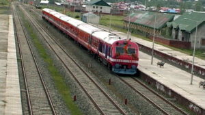 Man crushed to death by train in Budgam