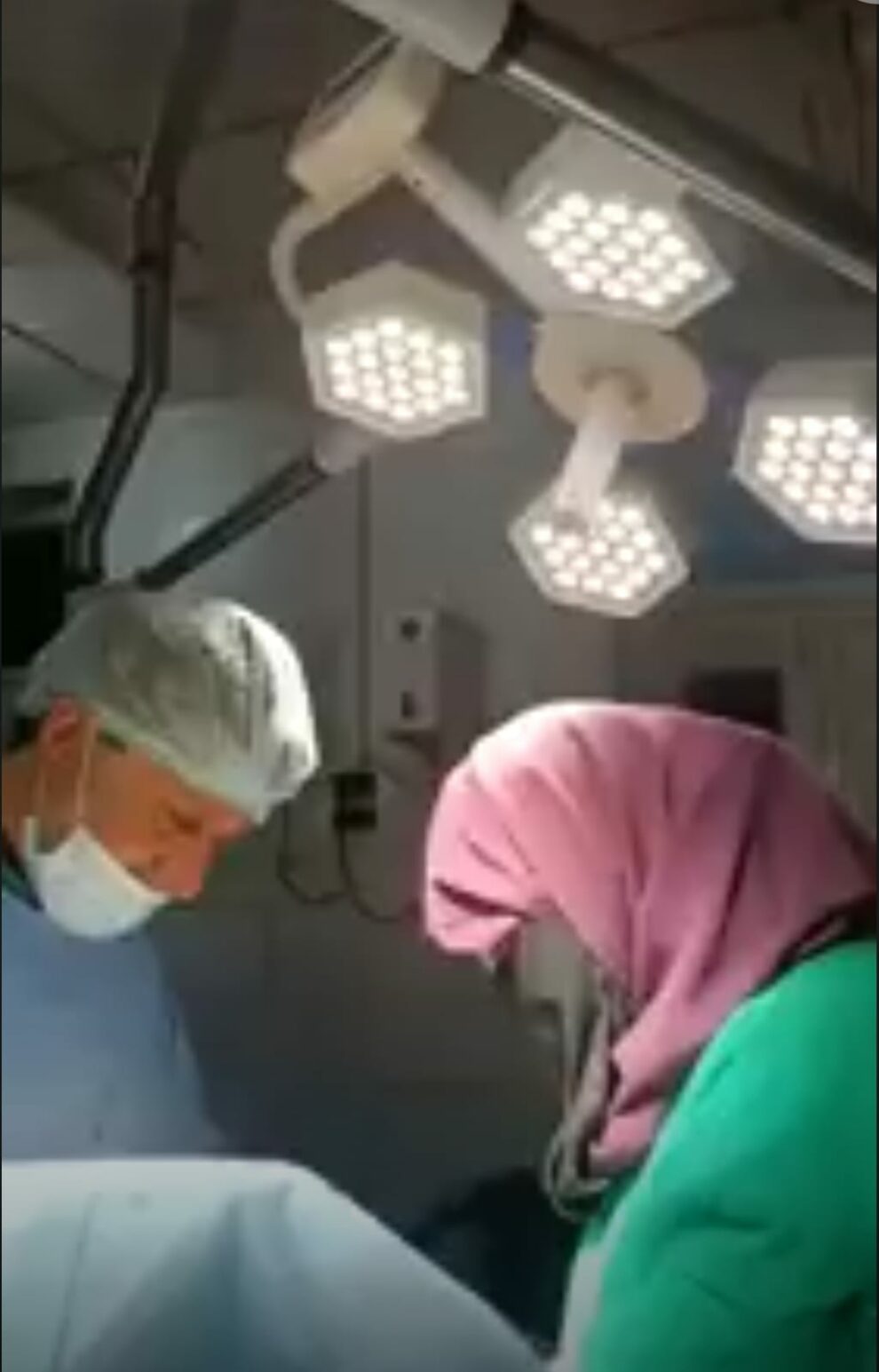 Despite strong tremors, doctors at SDH Bijbehara continued performing surgery