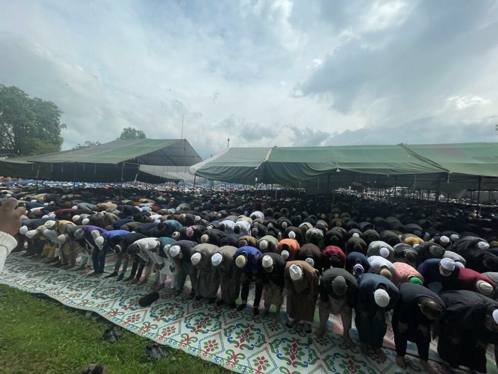 Eid prayers offered peacefully across Kashmir