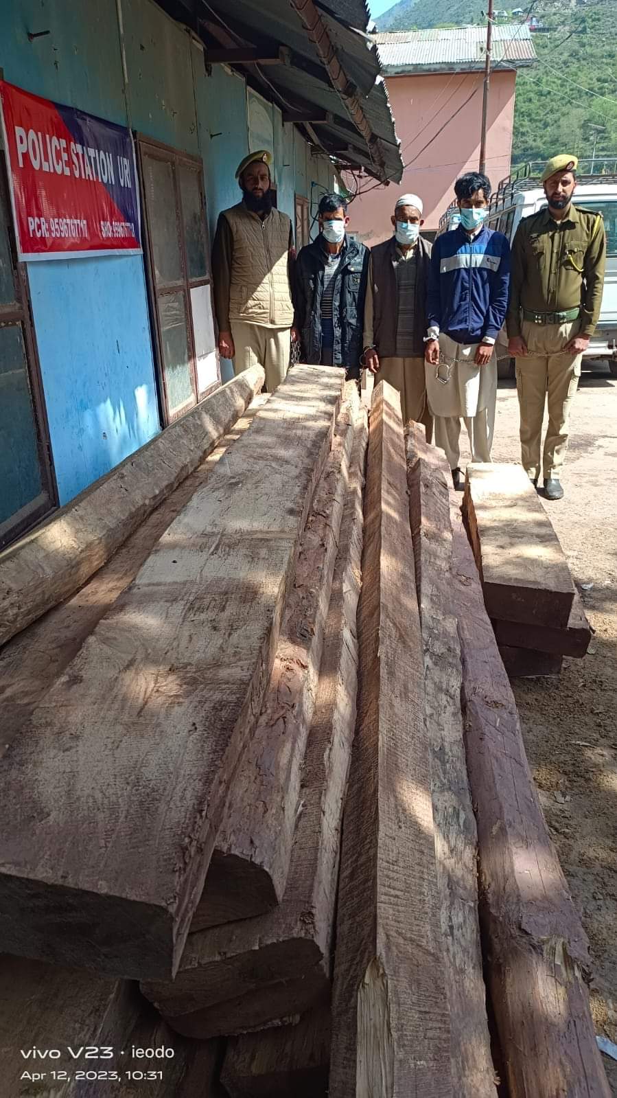 60 CFTs illicit timber recovered, 3 arrested in Baramulla: Police
