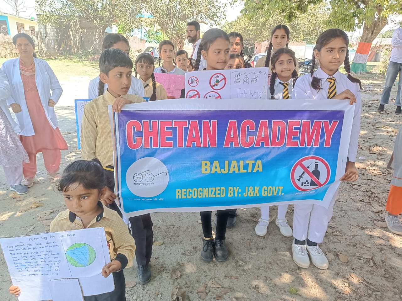 Chetan Academy Bajalta holds awareness program against drugs