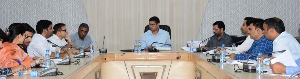 Vikas reviews implementation of Swachh Bharat Mission (G) work Plan in Rajouri