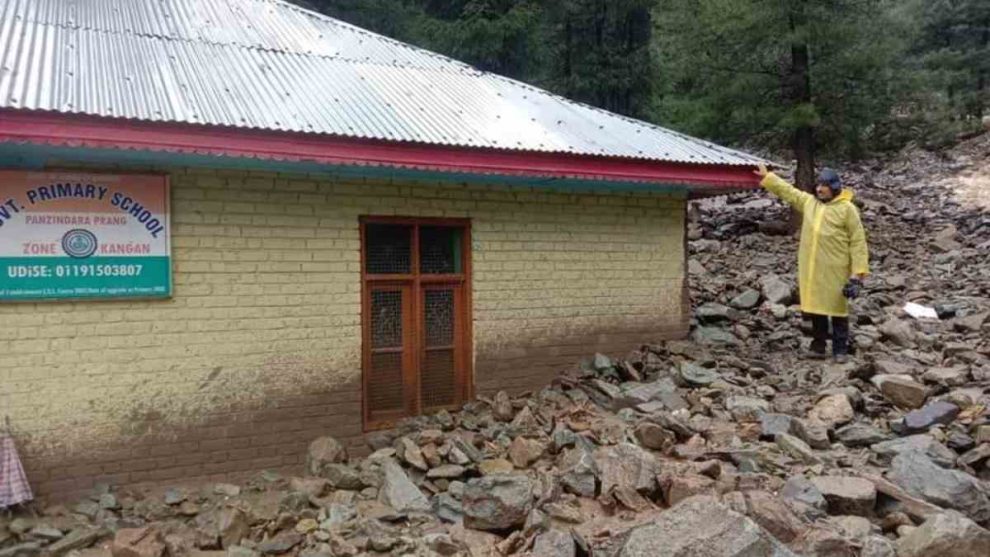 Several structures damaged as Cloudburst strikes Ganderbal village