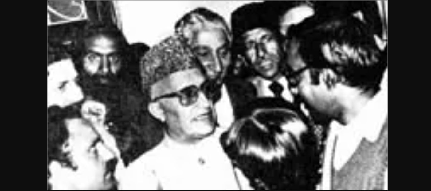 1986. Shah reaches Raj Bhawan with resignation, Jagmohan despatches ...