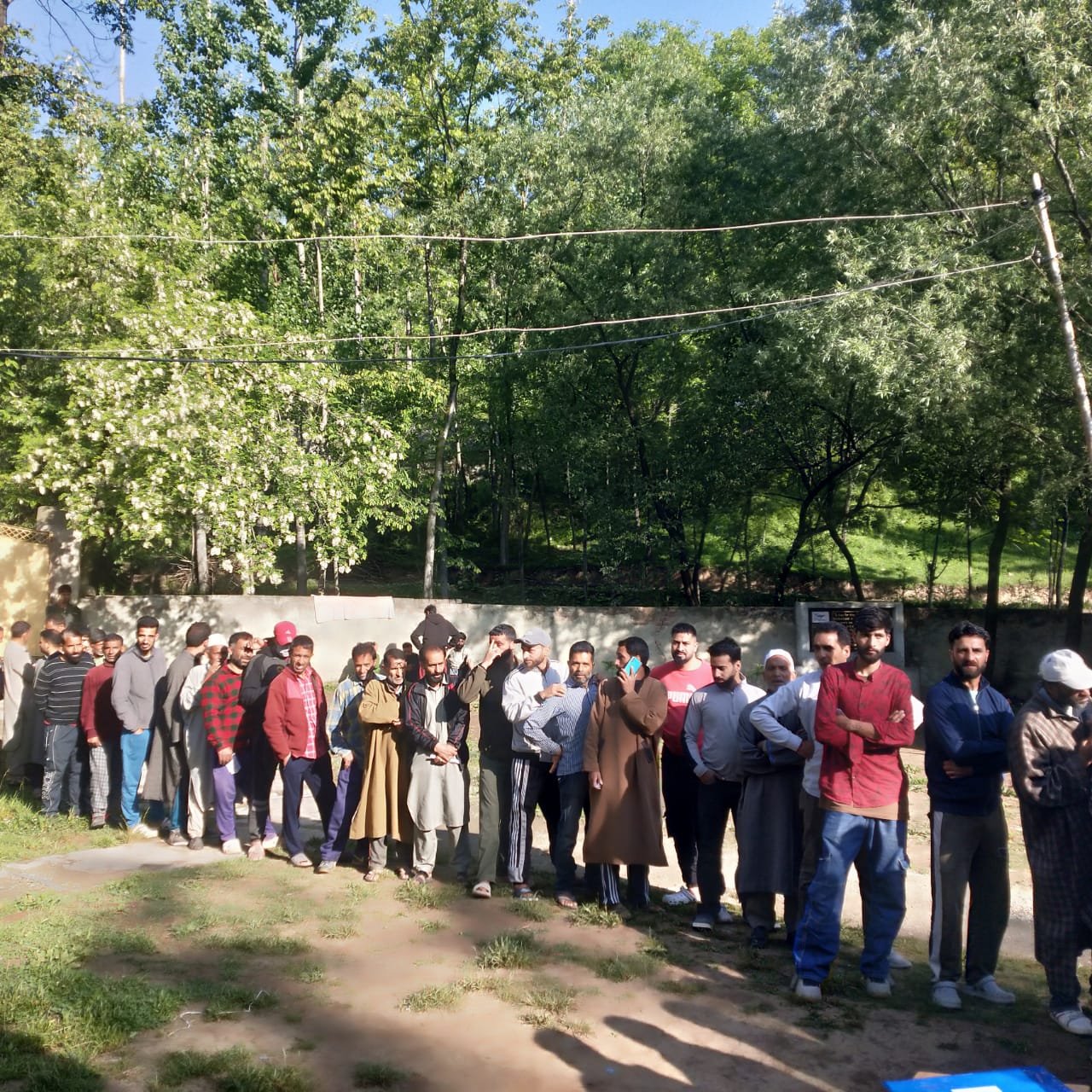Baramulla records over 54.7% voter turnout till 5 pm